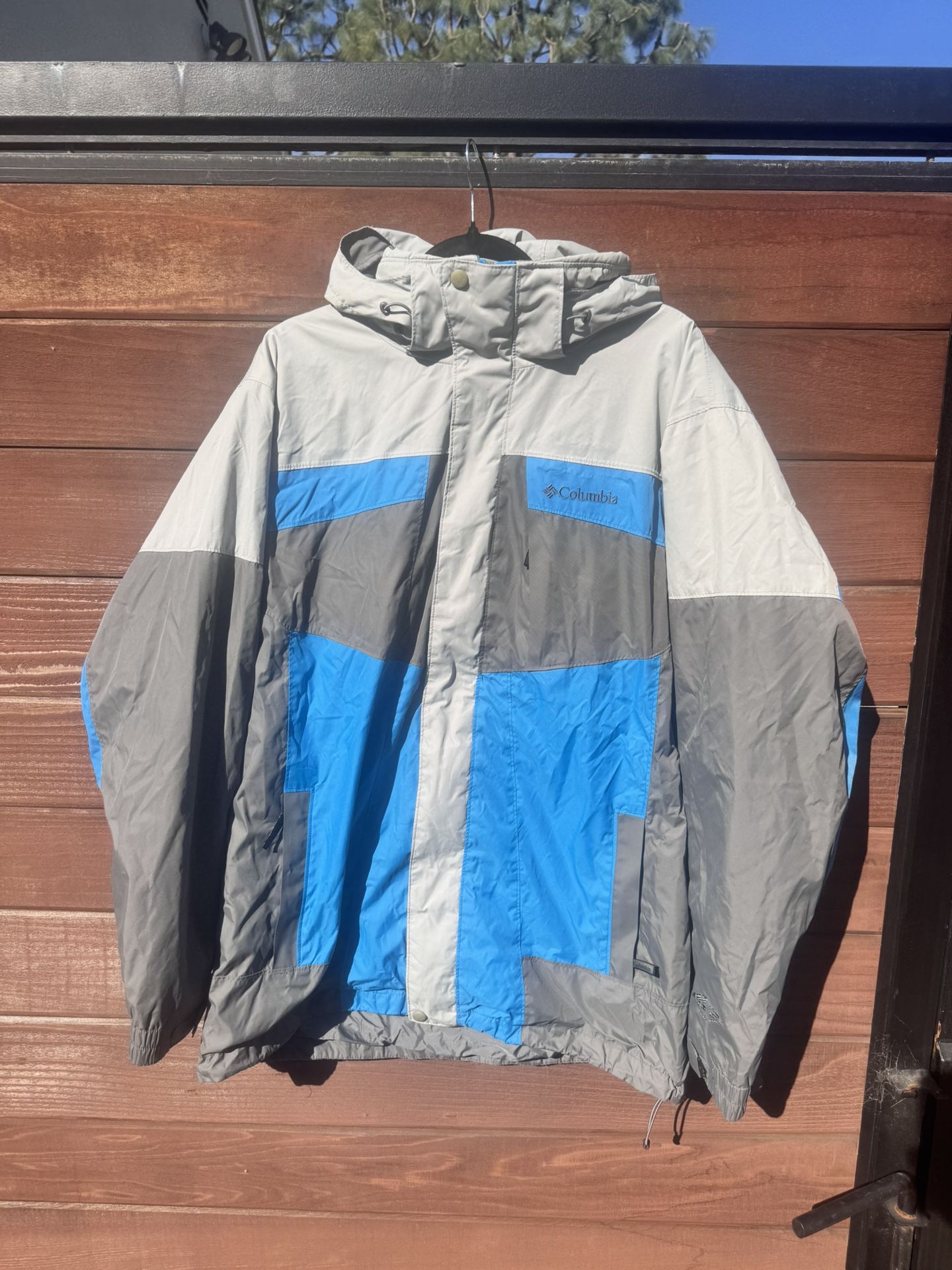 Columbia Wind Breaker
