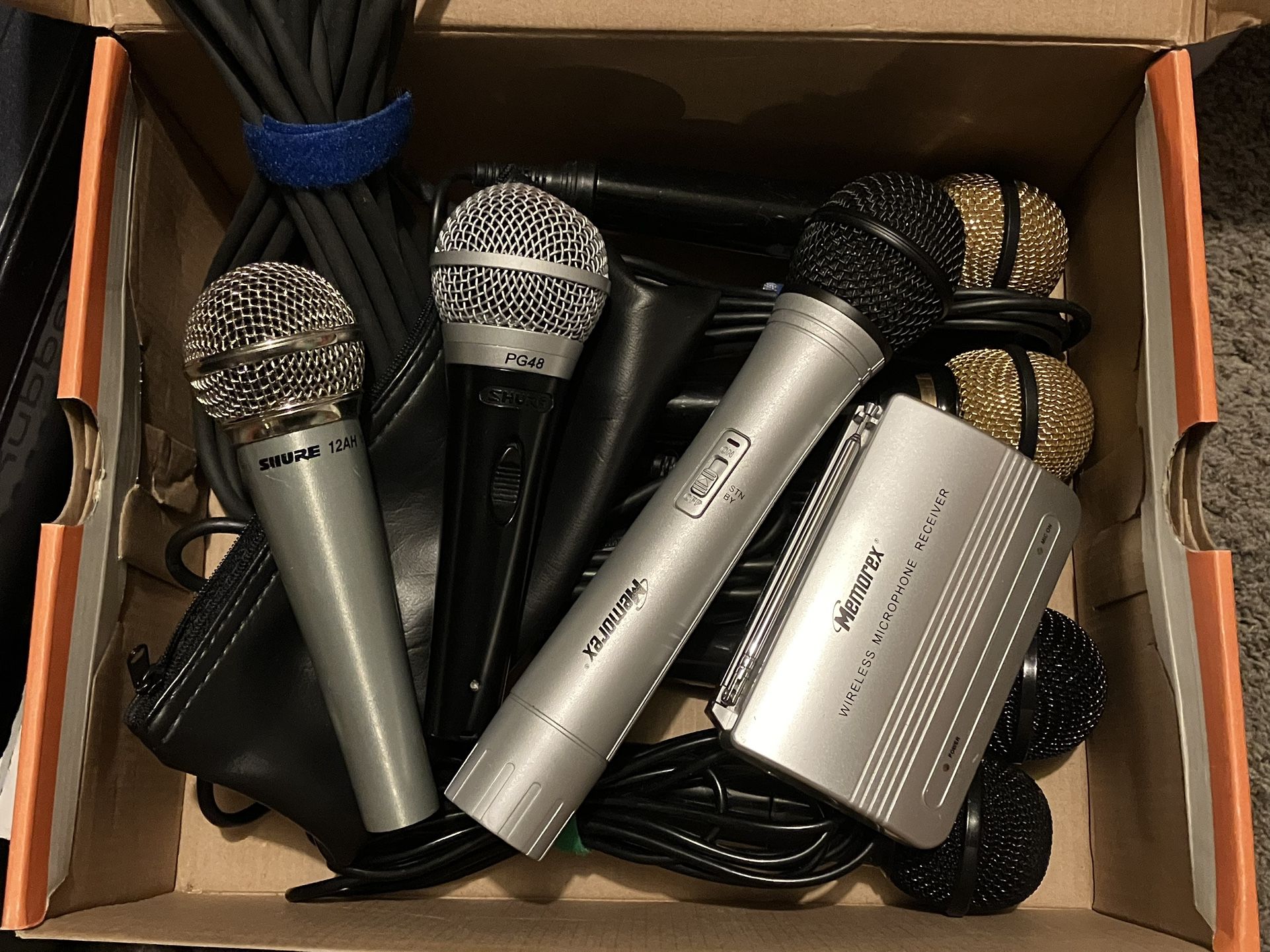 Box Of Microphones - 7 Total