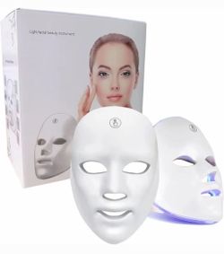 LED facial mask, BRAND NEW red light therapy