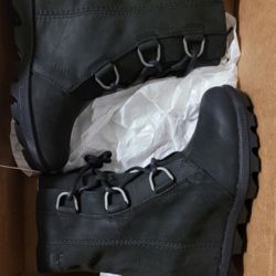 Size 7 Sorel Boots 