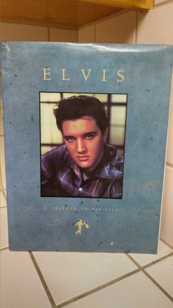 ELVIS A tribute to his life Book 1989 original. Protective cover has been taped. 