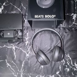 Beats Solo 3 Brand New