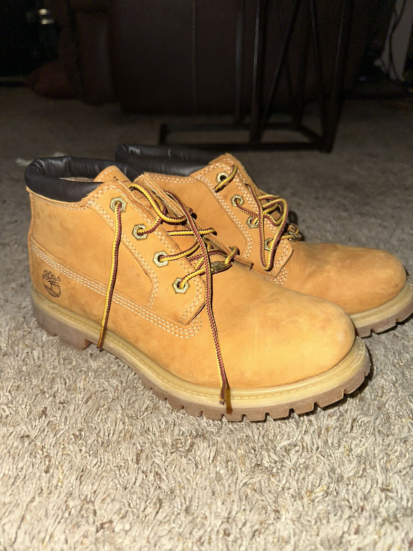 Size 8 Women’s Timberland Boots