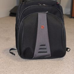 New Swiss Wagner Computer laptop 16” Backpack