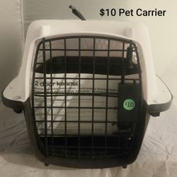 Petmate Pet Kennel .. NEW 
