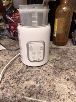 Baby bottle warmer