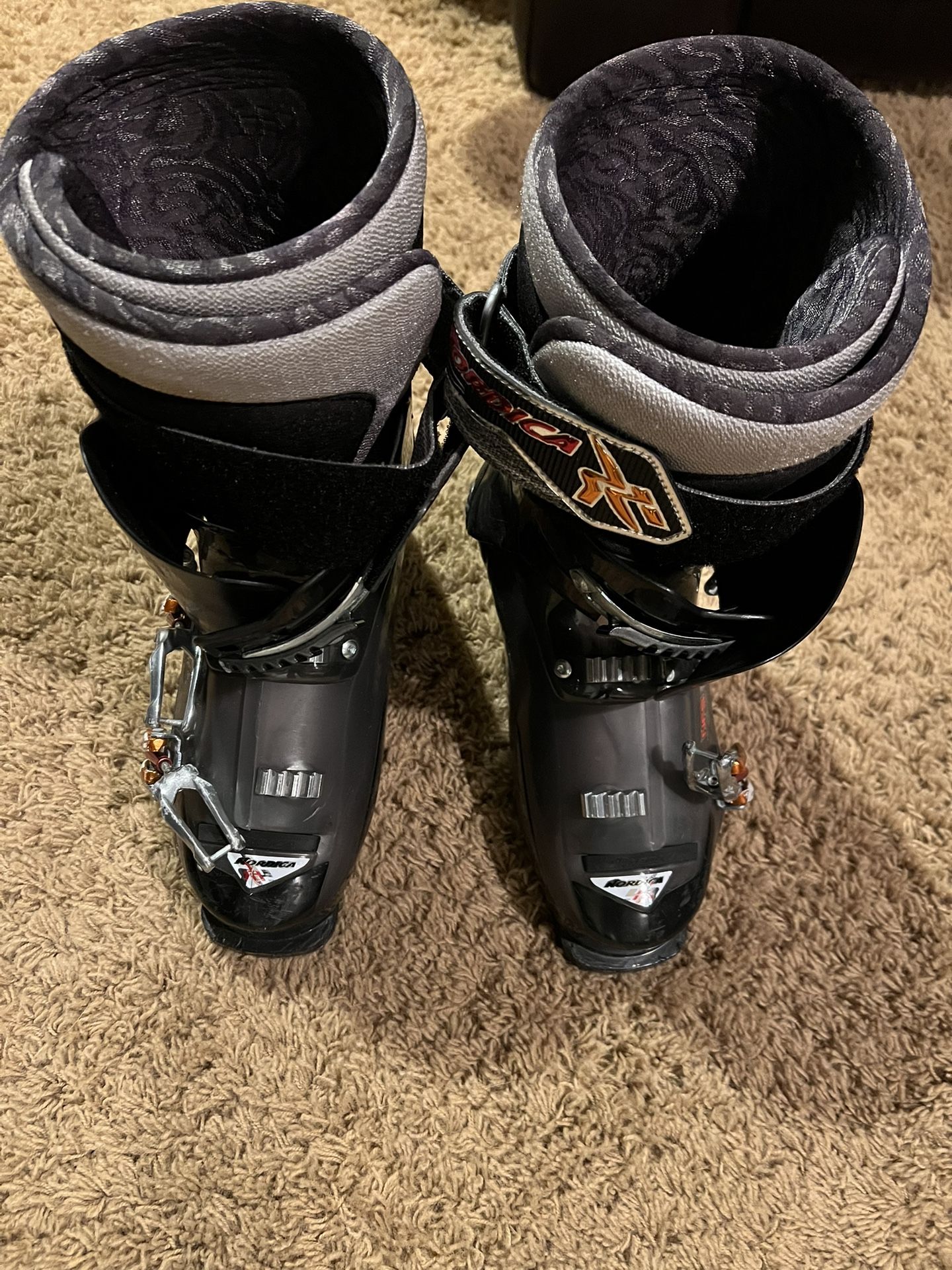 Nordica 8.5 Hot Rod Ski Boots