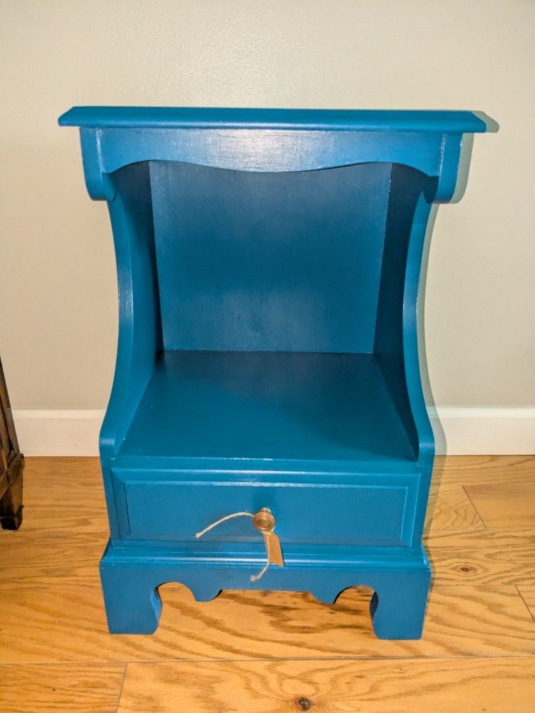 Vintage Solid Wood Painted Accent Table