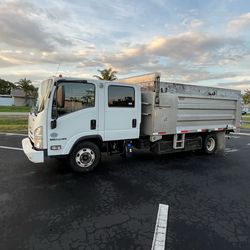 2017 Isuzu NPR HD /Dump Truck