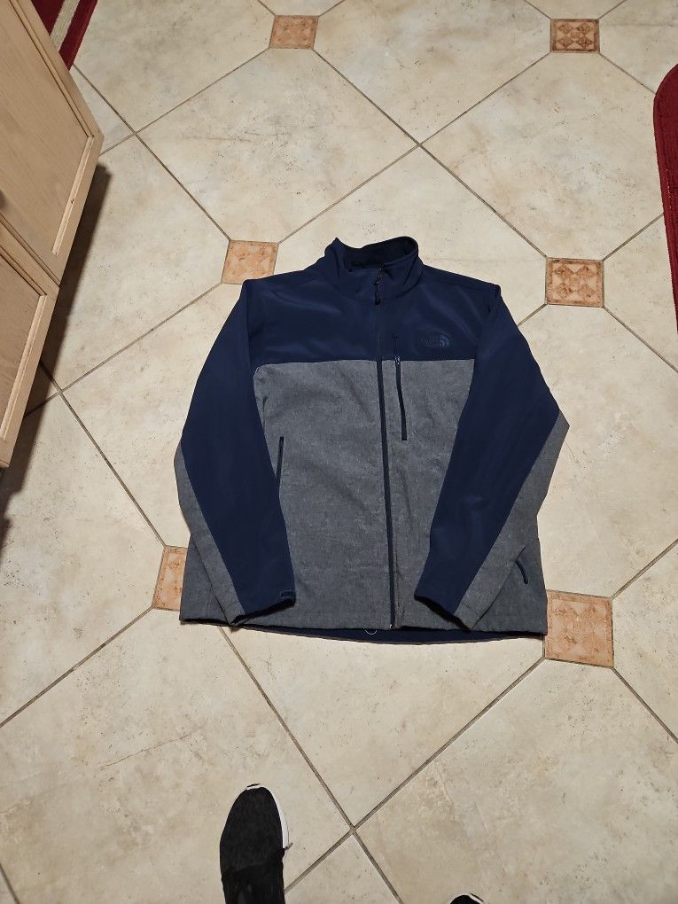 The Nort Face Winter Jacket For Men's Size XL