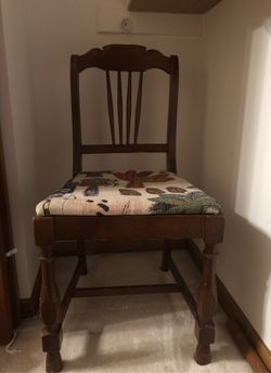 Old fashion spindle wood chair