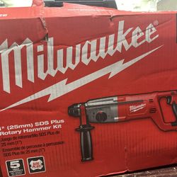 New Milwaukee 8 Amp Corded 1 in. SDS D-Handle Rotary Hammer