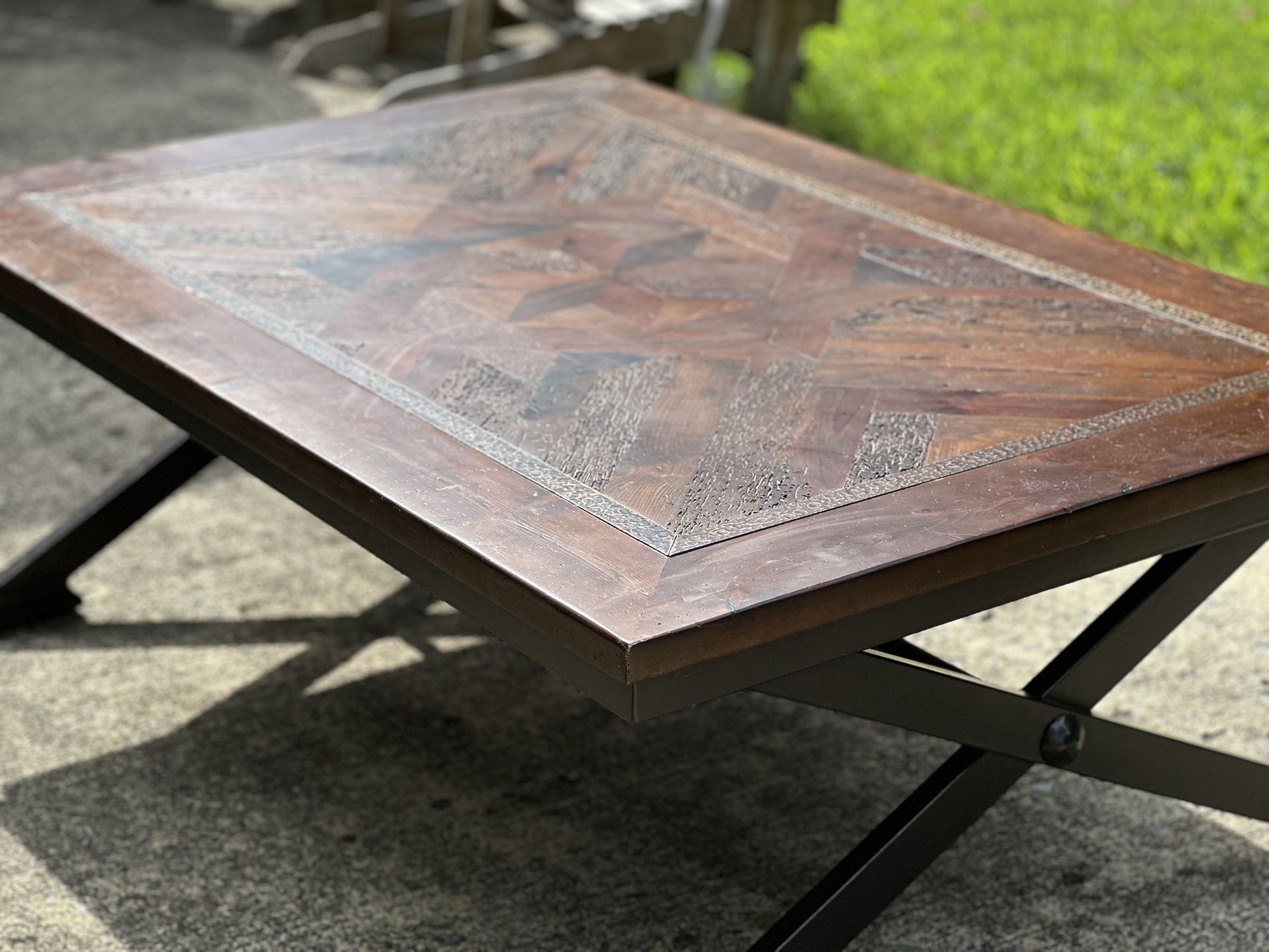 Bernhardt Furniture Coffee Table And End Tables