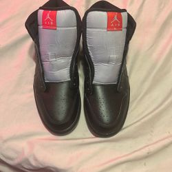 Jordan 1 Mid SE Black Metallic Reimagined