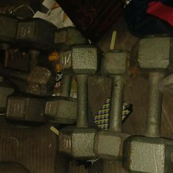 Dumbell set 10lbs to 30lbs 7 piece