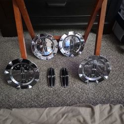 Lincoln Centercaps With Metal Emblems
