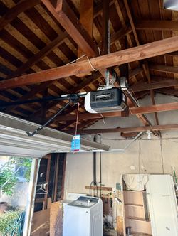 Garage Door Opener 