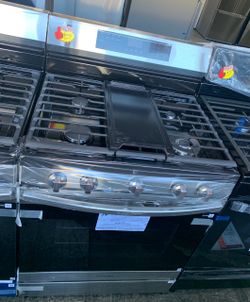 Samsung Stainless Steel Gas Range with Griddle