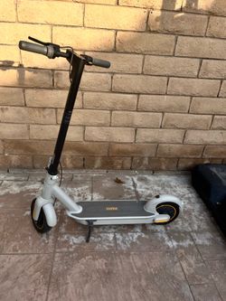 Ninebot escooter