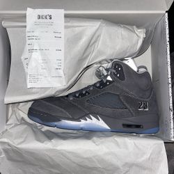 Retro 5 Air Jordans Size 11