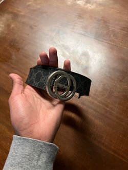 Black Gucci belt