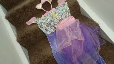 Large Unicorn Costume Like New,Pick up Only...