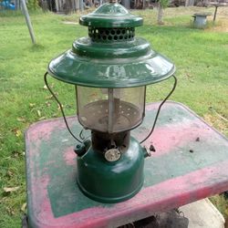 Coleman lantern double mantel 1957