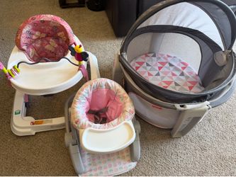 Walker baby chair bassinet on the got