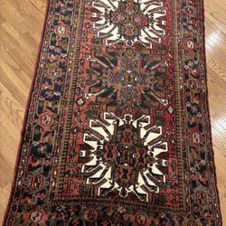 1920’s Antique FIne Persian Hamadan  Rug 5x9