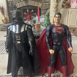 Darth Vader And Superman Collectable Dolls /toy