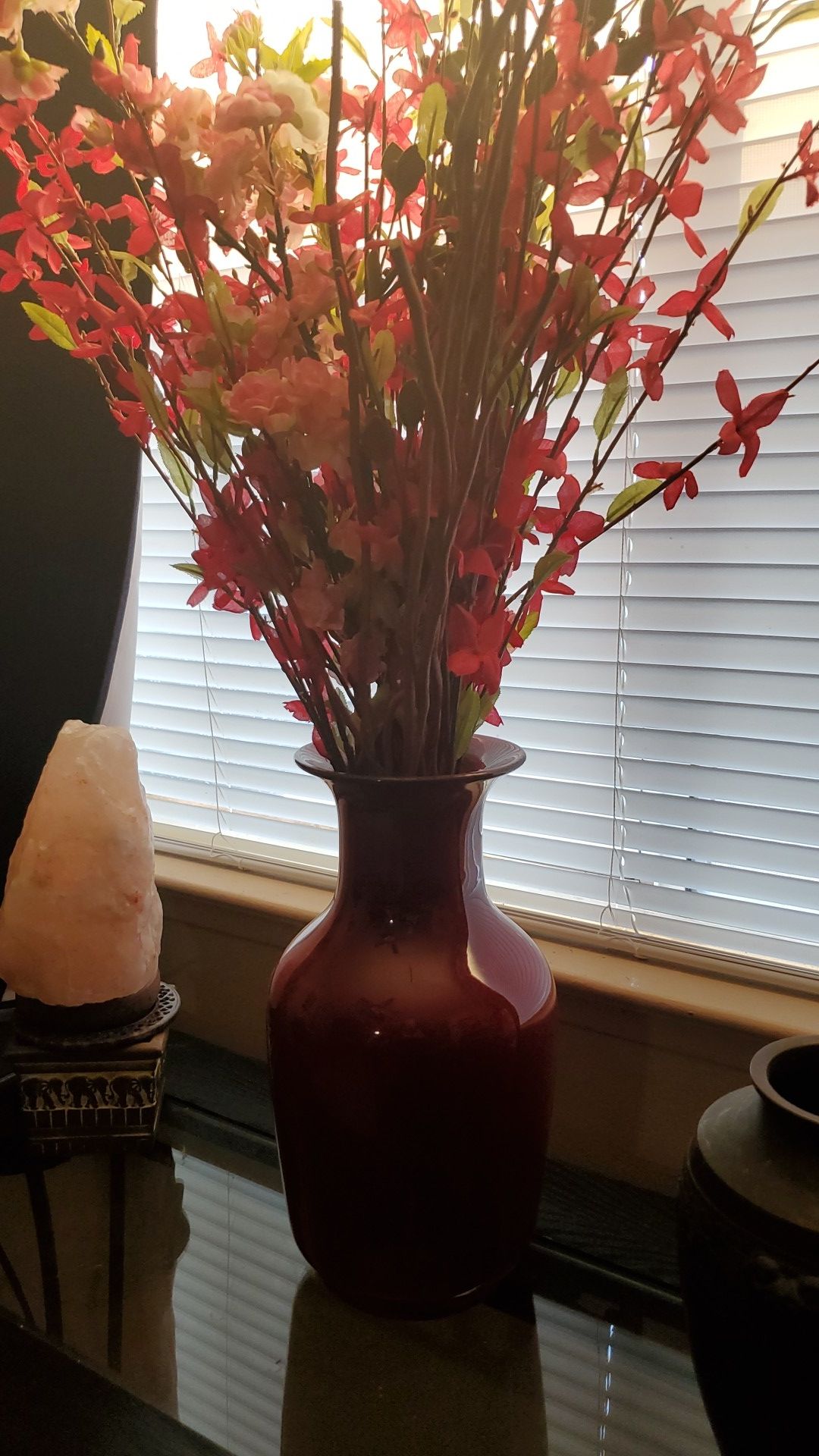 Ceramic Pot Vase & Artifical Poppi Flowers!