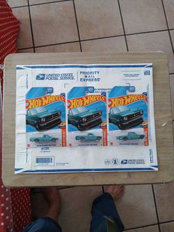 Lot Of 3 1975 DATSUN SUNNY TRUCK (B120)