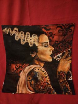 18" By 18" Bride Of Frankenstein Pillow Case