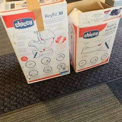 Gently used Chicco Keyfit 30 plus base