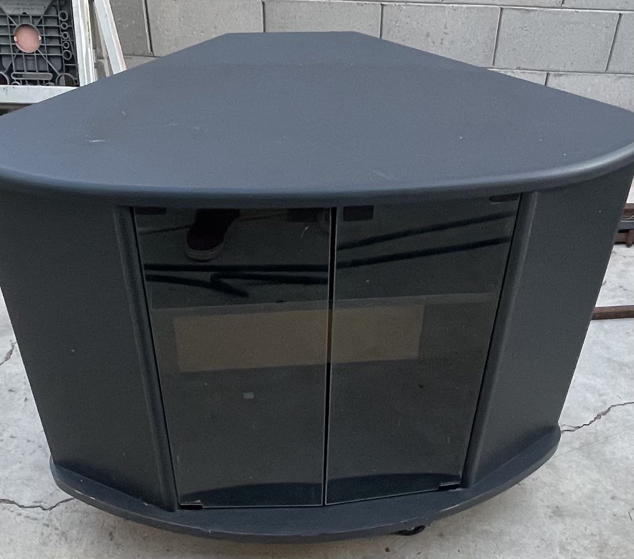 Corner Tv Stand