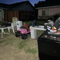 FREE STUFF (address In Description)