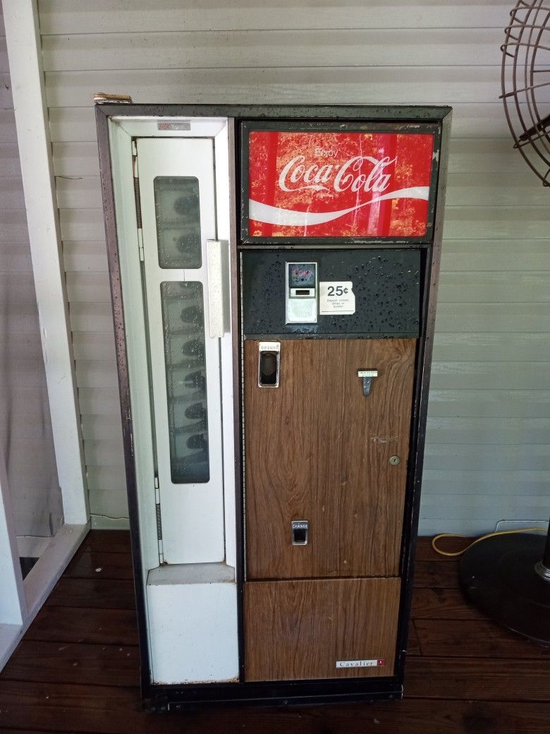   Coca Cola Machine  (1964)