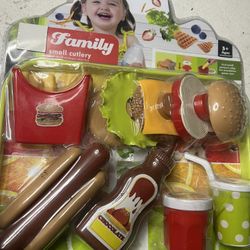 7 Dollars New Playset Toy