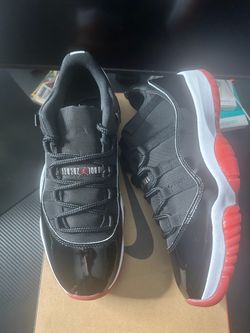 Jordan 11 Low Bred Size 10.5
