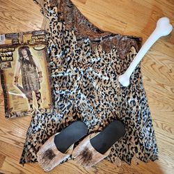 Cave Man Adult Costume. Size 18-22(XL).  