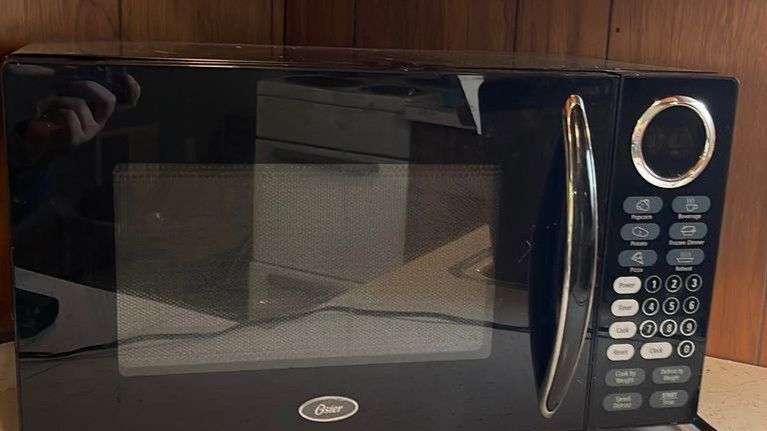 Oster Microwave 