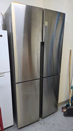 Haier 16.8 CU-FT Counter Depth Counterdepth Refrigerator Fridge LIKE NEW