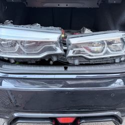 BMW 5 SERIES ADAPTIVE HEADLIGHTS 