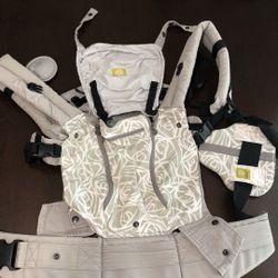 Lille Baby Carrier