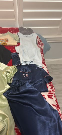 Girls 10-12/Large clothes $20