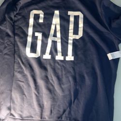 GAP Crew Sweatshirt 