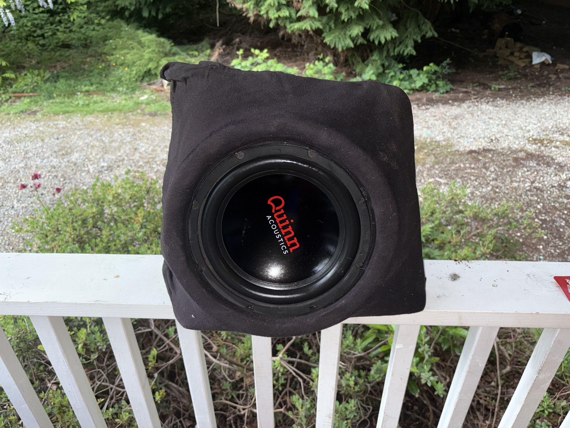 Quinn 10” Sub With Box