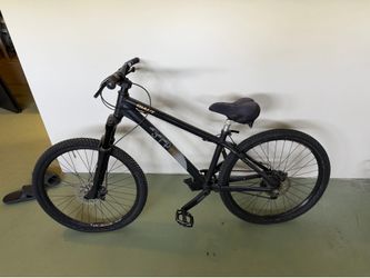 Giant STP Mountain Bike