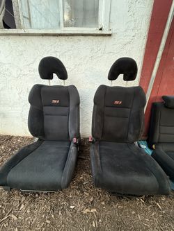 OEM 8th Gen Civic Si Seats – Complete Front + Rear – Shoot Offers