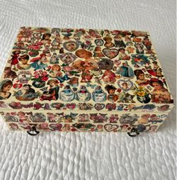 Vintage Unique Wooden Decorated Silverware Box